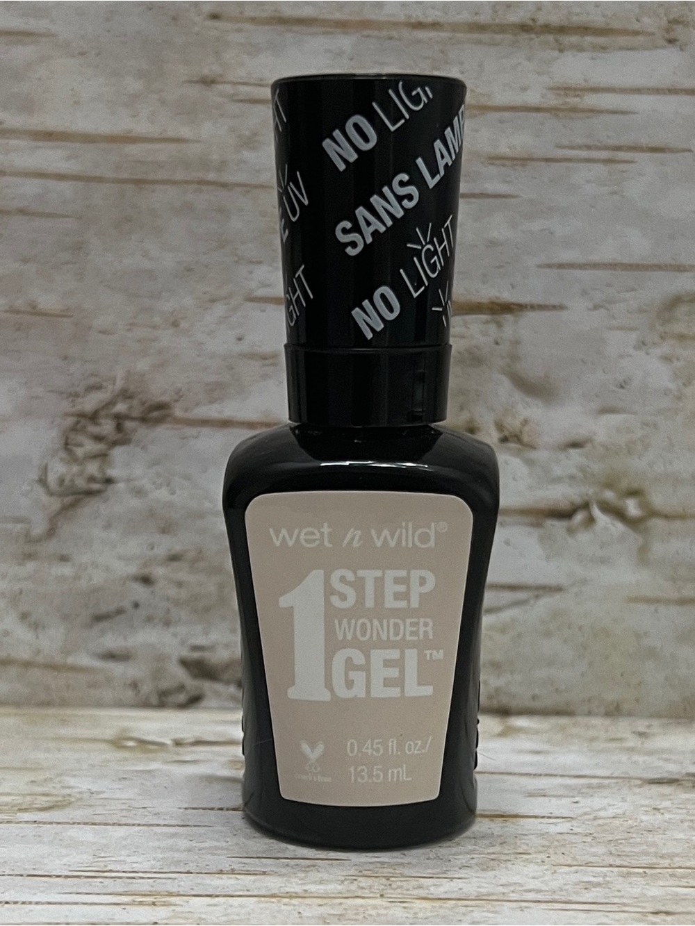 Wet N Wild 1 Step Wonder Gel
No UV Lamp Nail Polish 719A
CONDENSED MILK